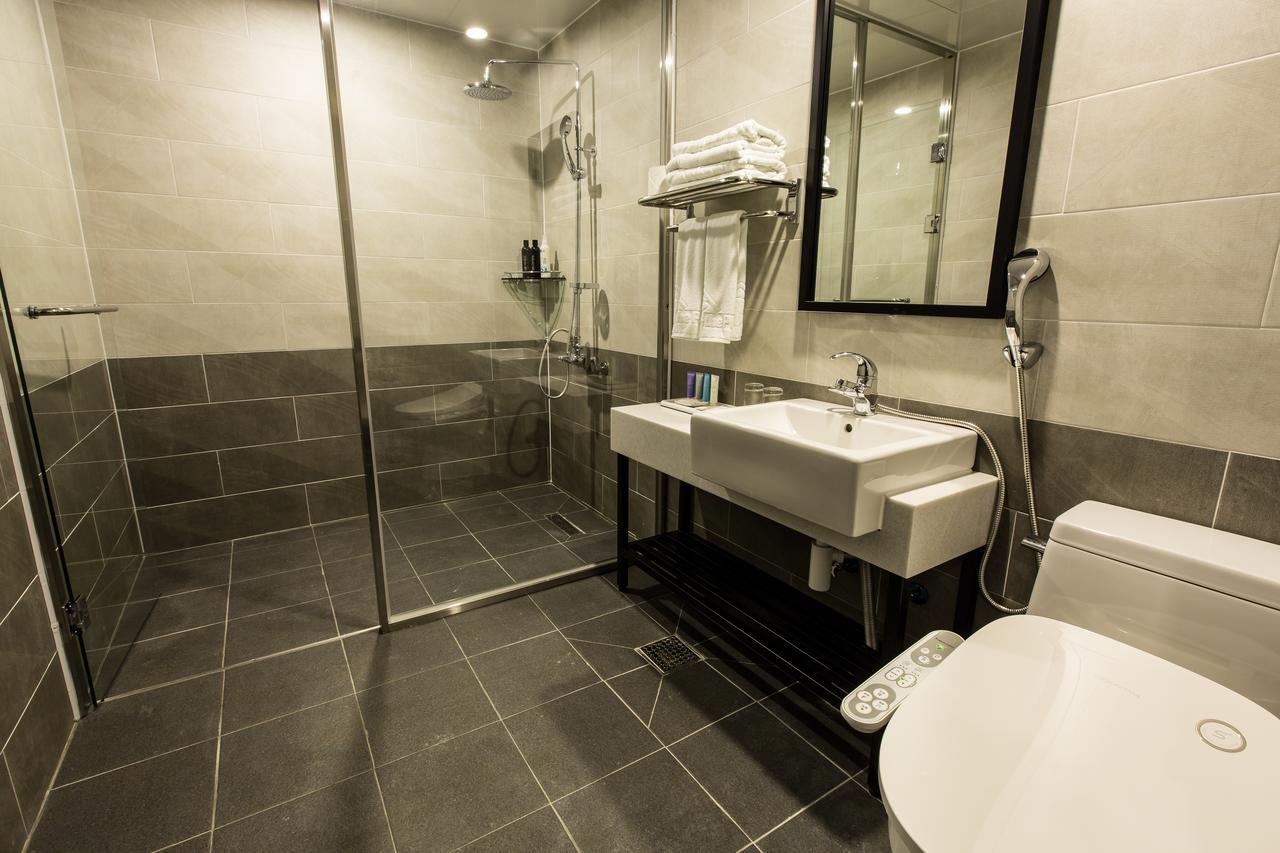The Petel Premium Suite Busan Bagian luar foto